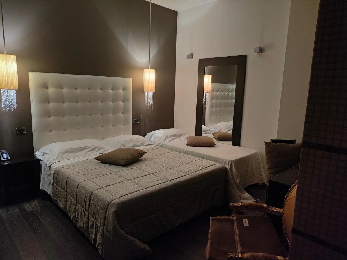 Hotel In - Lounge Room Cazzago  Ngoại thất bức ảnh