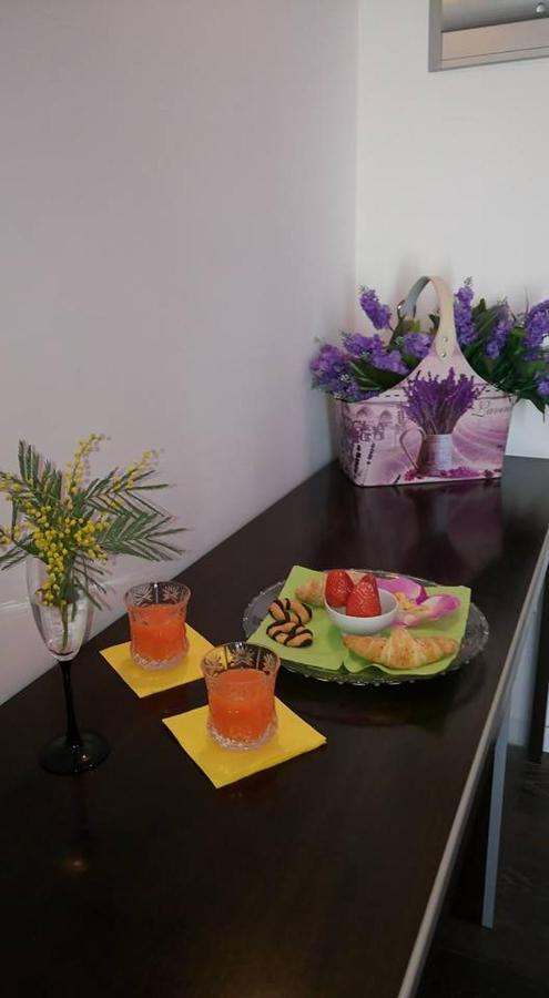 Hotel In - Lounge Room Cazzago  Ngoại thất bức ảnh