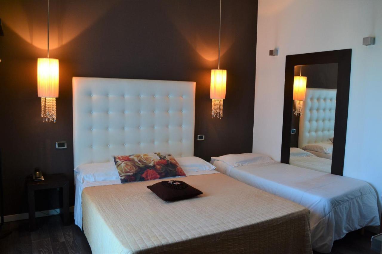 Hotel In - Lounge Room Cazzago  Ngoại thất bức ảnh