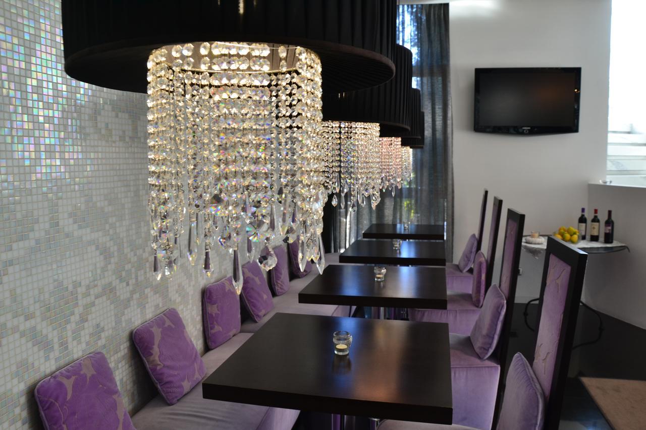 Hotel In - Lounge Room Cazzago  Ngoại thất bức ảnh