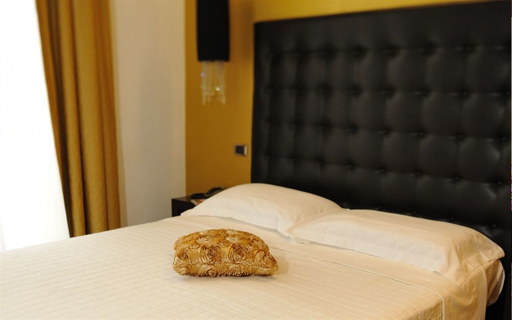 Hotel In - Lounge Room Cazzago  Ngoại thất bức ảnh